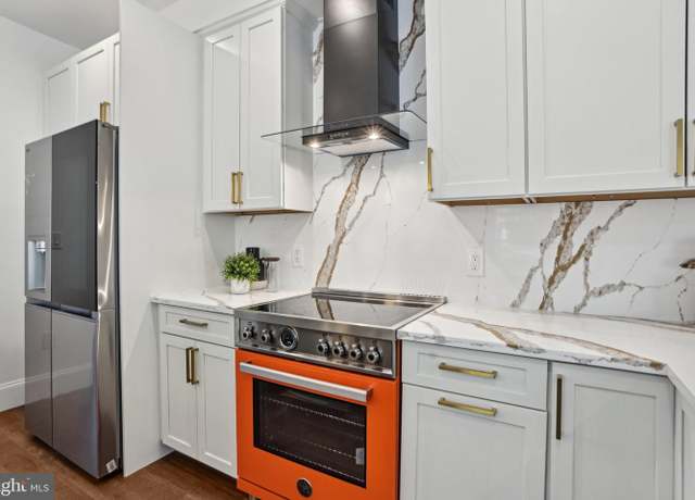 Property at 322 56th St NE, Washington, DC 20019, 4 beds, 3.5 baths