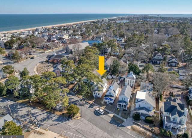 Property at 106-A Philadelphia St, Rehoboth Beach, DE 19971, 3 beds, 2 baths