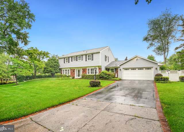 Property at 14208 Burning Bush Ln, Silver Spring, MD 20906, 4 beds, 2.5 baths
