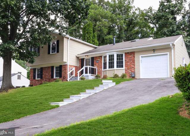 Property at 8815 Tuckerman Ln, Potomac, MD 20854, 6 beds, 3.5 baths