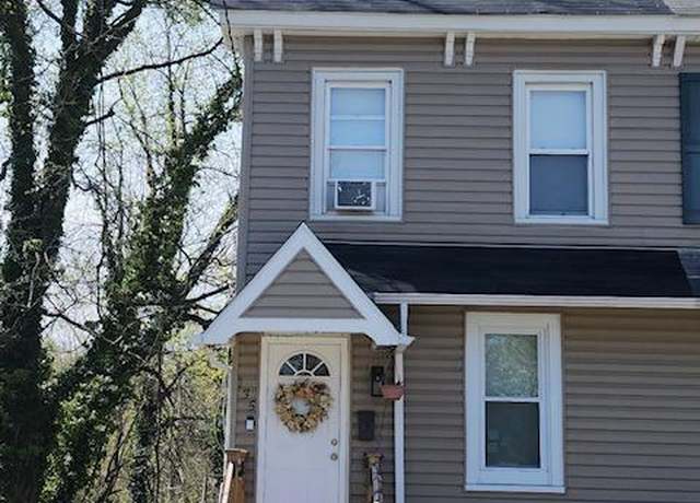 Property at 135 Union Ave, Woodbury, NJ 08096, 3 beds, 1 bath