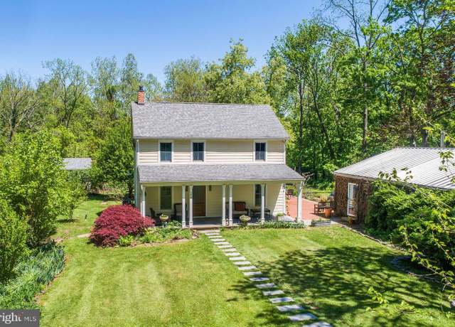 Property at 188 Old Canal Ln, Upper Black Eddy, PA 18972, 3 beds, 2 baths