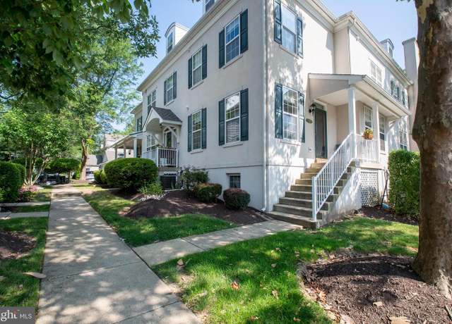 Property at 202 Lantern Dr #102, Doylestown, PA 18901, 3 beds, 3.5 baths