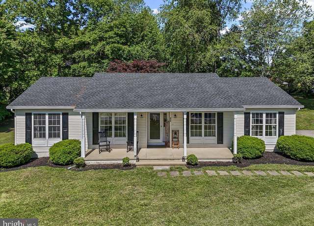 Property at 415 Frog Hollow Rd, Oxford, PA 19363, 3 beds, 1.5 baths