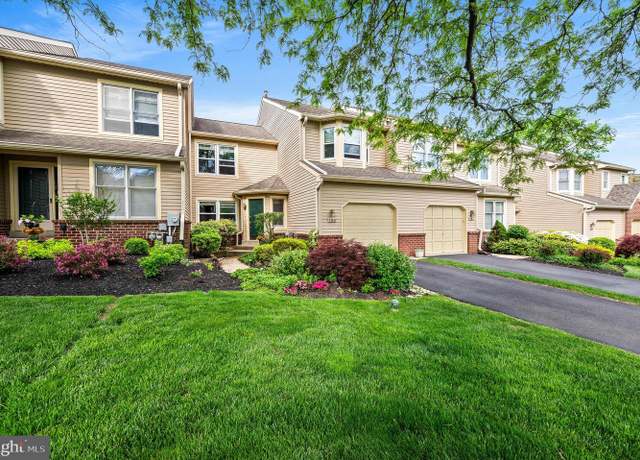 Property at 185 Pinecrest Ln, Lansdale, PA 19446, 3 beds, 2.5 baths
