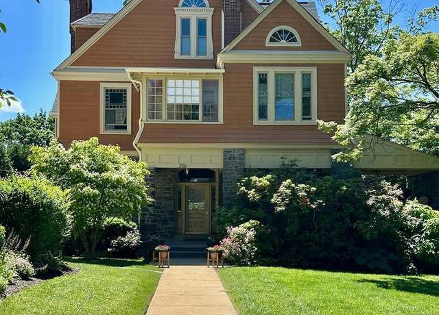 Property at 206 Price Ave #2, Narberth, PA 19072, 3 beds, 3 baths