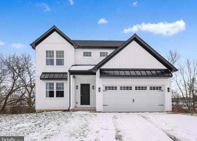 Property at 527 Monocacy Trl, Spring Grove, PA 17362, 4 beds, 2.5 baths