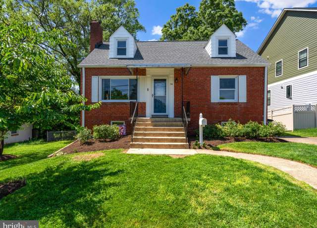 Property at 716 N Buchanan St, Arlington, VA 22203, 4 beds, 4 baths