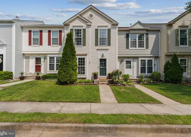 Property at 7209 Stover Ct, Alexandria, VA 22306, 2 beds, 3.5 baths