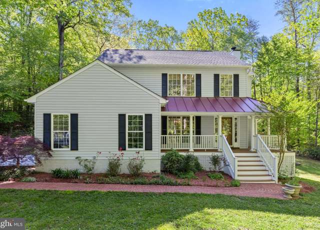 Property at 13419 Carrageen Dr, Manassas, VA 20112, 5 beds, 3.5 baths