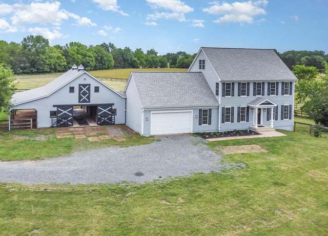 Property at 11966 Bluegrass Ct, Nokesville, VA 20181, 4 beds, 2.5 baths