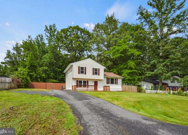 Property at 10909 Meadowlark Ln, Spotsylvania, VA 22553, 4 beds, 3 baths