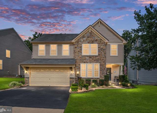 Property at 63 Wagoneers Ln, Stafford, VA 22554, 5 beds, 3.5 baths