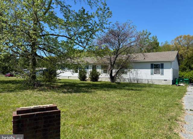 Property at 18570 Chaplains Chapel Rd, Bridgeville, DE 19933, 3 beds, 2 baths