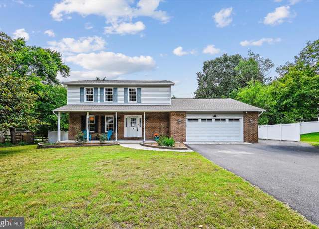 Property at 7907 Elberta Dr, Severn, MD 21144, 4 beds, 2.5 baths