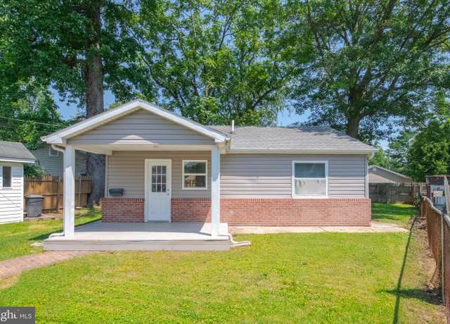 Property at 5 Gladiolus Pl, Middle River, MD 21220, 2 beds, 2 baths