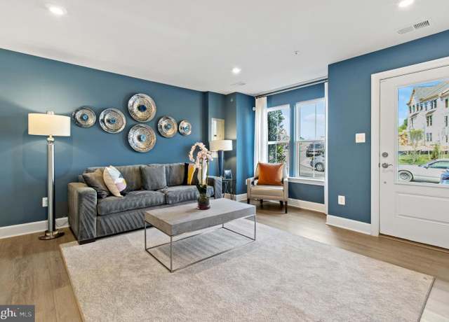 Property at 5933 Northwest Dr, Hyattsville, MD 20785, 3 beds, 3.5 baths