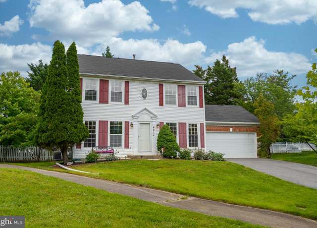 Property at 6814 Springshire Way, Greenbelt, MD 20770, 4 beds, 3.5 baths