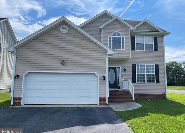 Property at 249 S Washington St, Snow Hill, MD 21863, 4 beds, 2.5 baths