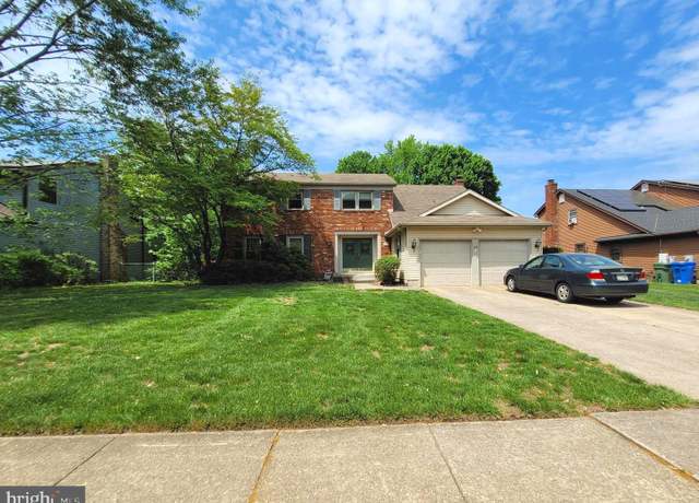 Property at 13 Anders Dr, Cherry Hill, NJ 08003, 4 beds, 2.5 baths