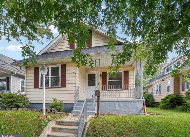 Property at 208 E Pine St, Audubon, NJ 08106, 4 beds, 2 baths
