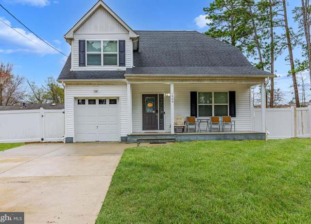 Property at 1008 Grinnell Ave, Toms River, NJ 08757, 3 beds, 2.5 baths
