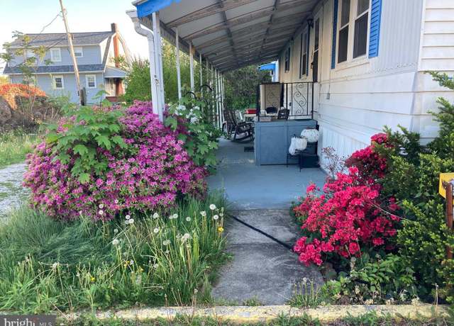 Property at 4851 Perkiomen Ave Lot 67, Reading, PA 19606, 2 beds, 1 bath