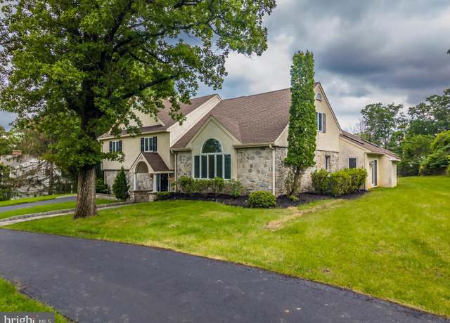 Property at 23 Street Rd, Newtown Square, PA 19073, 4 beds, 4 baths
