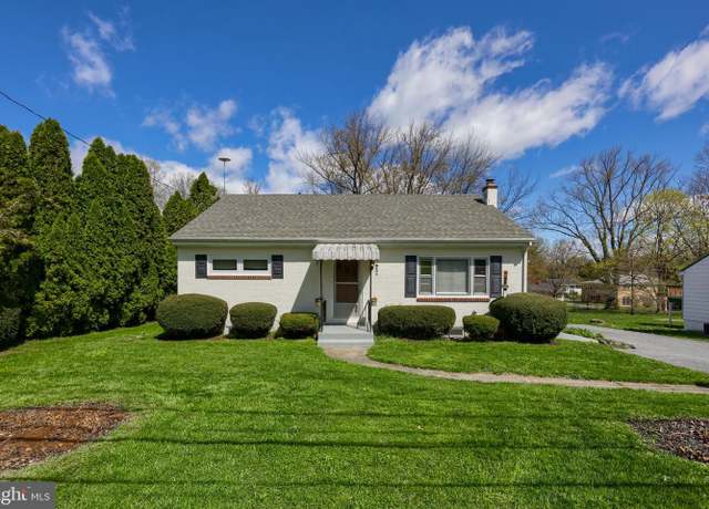 Property at 65 Buch Ave, Lancaster, PA 17601, 4 beds, 2 baths