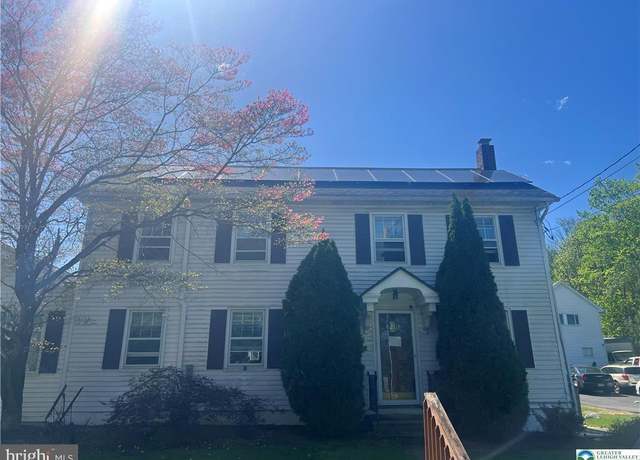 Property at 8204 Brown, Slatedale, PA 18079, 6 beds, 2.5 baths
