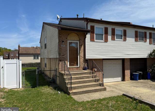 Property at 855 Barlow St, Philadelphia, PA 19116, 3 beds, 2.5 baths
