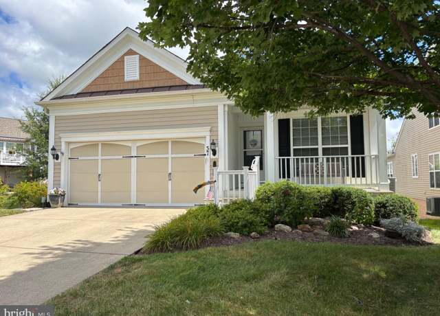 Property at 37 Mendota Way, Fredericksburg, VA 22406, 3 beds, 3 baths