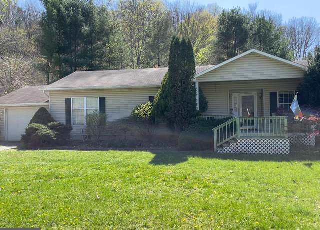 Property at 5527 Petersburg Pike, Franklin, WV 26807, 3 beds, 2.5 baths