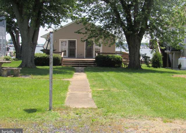 Property at 1015 Cold Spring Rd, Middle River, MD 21220, 2 beds, 2 baths