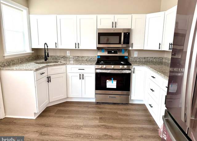 Property at 8103 Gray Haven Rd, Baltimore, MD 21222, 4 beds, 1.5 baths