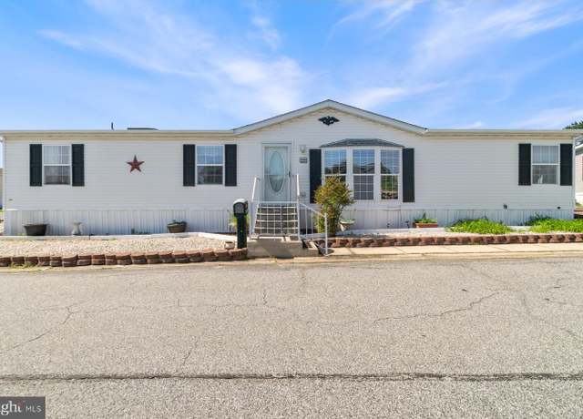 Property at 3202 Honeysuckle Ln, Middle River, MD 21220, 3 beds, 2 baths