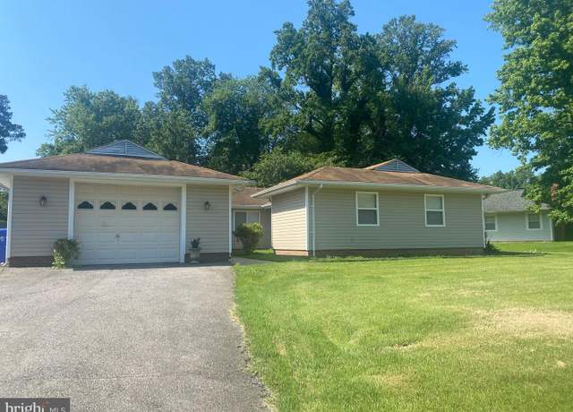 Property at 8023 Holly Ave, Waldorf, MD 20601, 4 beds, 2 baths
