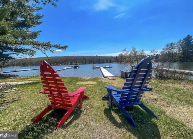 Property at 1484 Paradise Point Rd, Oakland, MD 21550, 5 beds, 4.5 baths