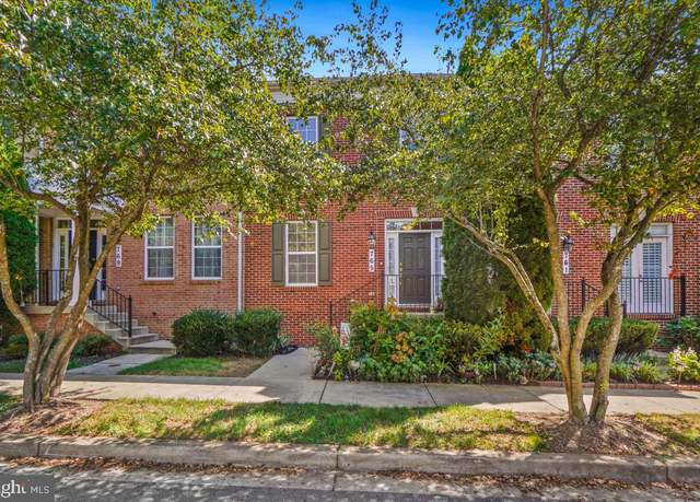 Property at 765 Raven Ave, Gaithersburg, MD 20877, 3 beds, 3 baths