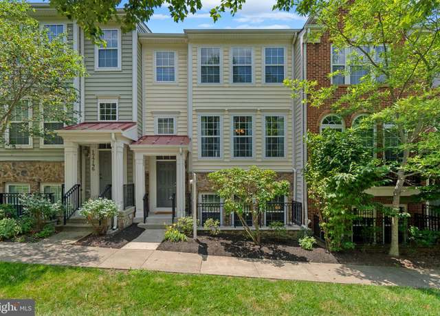 Property at 17748 Phelps Hill Ln, Derwood, MD 20855, 3 beds, 3 baths