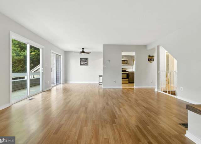Property at 9873 Dockside, Montgomery Village, MD 20886, 3 beds, 2.5 baths