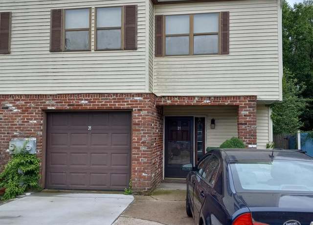 Property at 31 Phoenix Ct, Sewell, NJ 08080, 3 beds, 1.5 baths