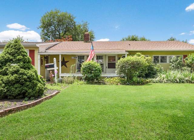 Property at 29 Locust Ln, Levittown, PA 19054, 3 beds, 1.5 baths