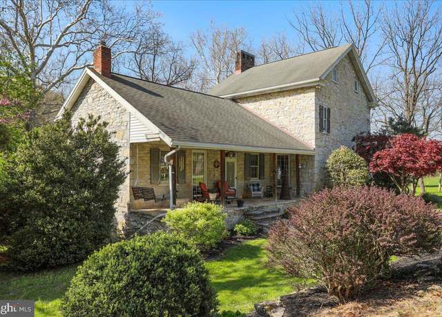 Property at 13943 Anthony Hwy, Waynesboro, PA 17268, 3 beds, 2 baths