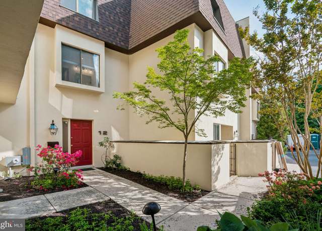 Property at 100 Llanalew Rd #12, Haverford, PA 19041, 3 beds, 2.5 baths