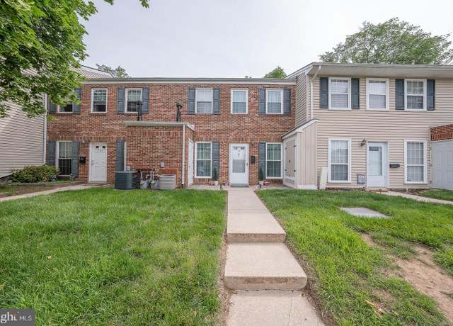 Property at 704 Middleton Pl, Norristown, PA 19403, 2 beds, 1 bath