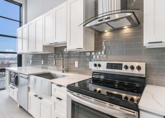 Property at 444 N 4th St #818, Philadelphia, PA 19123, 1 bed, 1 bath