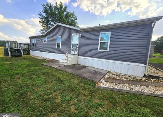 Property at 415 Meadow Ln, Shermans Dale, PA 17090, 3 beds, 2 baths
