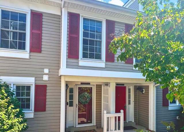 Property at 2923 S Woodstock St Unit B, Arlington, VA 22206, 3 beds, 2.5 baths