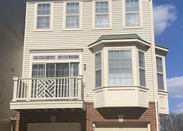 Property at 46378 Monocacy Sq, Sterling, VA 20165, 2 beds, 2 baths